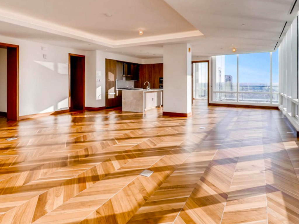 Four Seasons Residences — photo 4